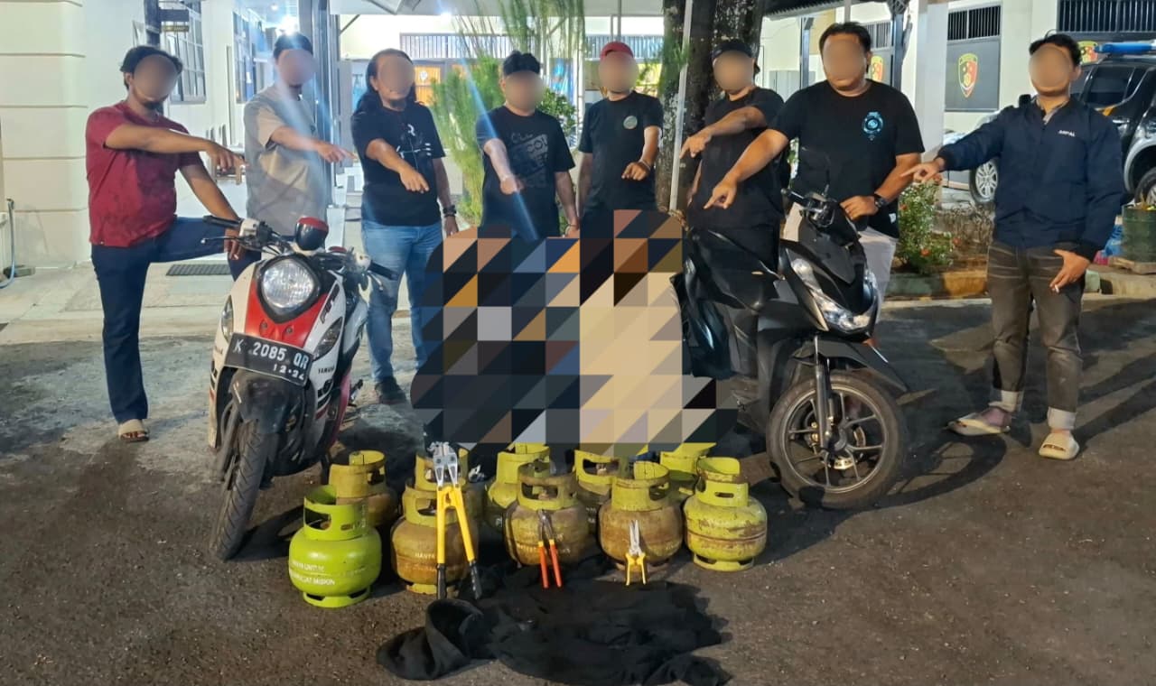 Bobol Outlet Ayam Crispy di Kudus,Pemuda Delapan Belas Tahun Gasak Empat Tabung Gas Elpiji Hingga Minyak Goreng