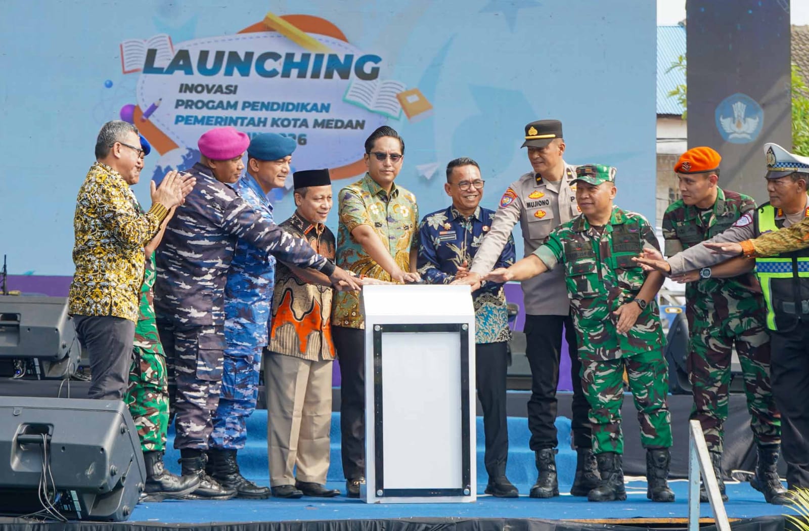 Gebyar Pendidikan 2026, Rico Waas Apresiasi Prestasi Pelajar Medan