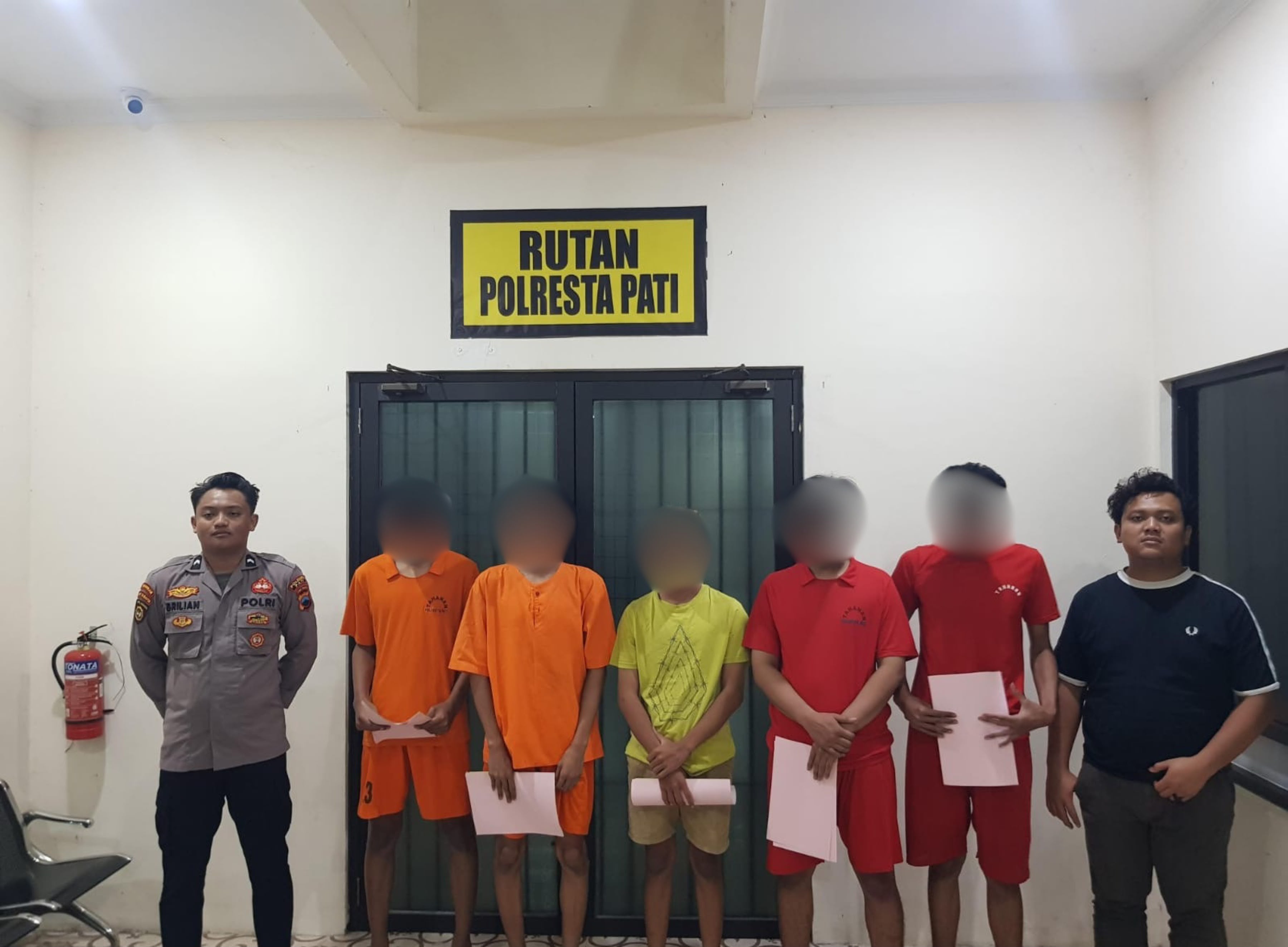 Polresta Pati Ungkap Kasus Gangster Bersenjata Tajam,Tujuh Pelaku Diamankan Jelang Aksi Tawuran