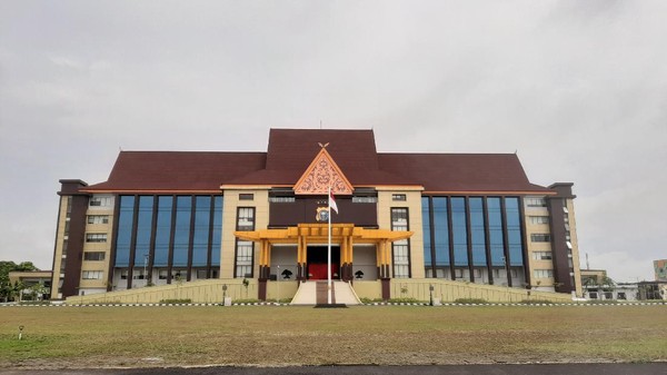 Dua Bulan Berlalu, Laporan Dirut PT Energi SPRH Terkait Kasus Sebarkan Dokumen Investasi Di Polda Riau Masih Jalan di Tempat