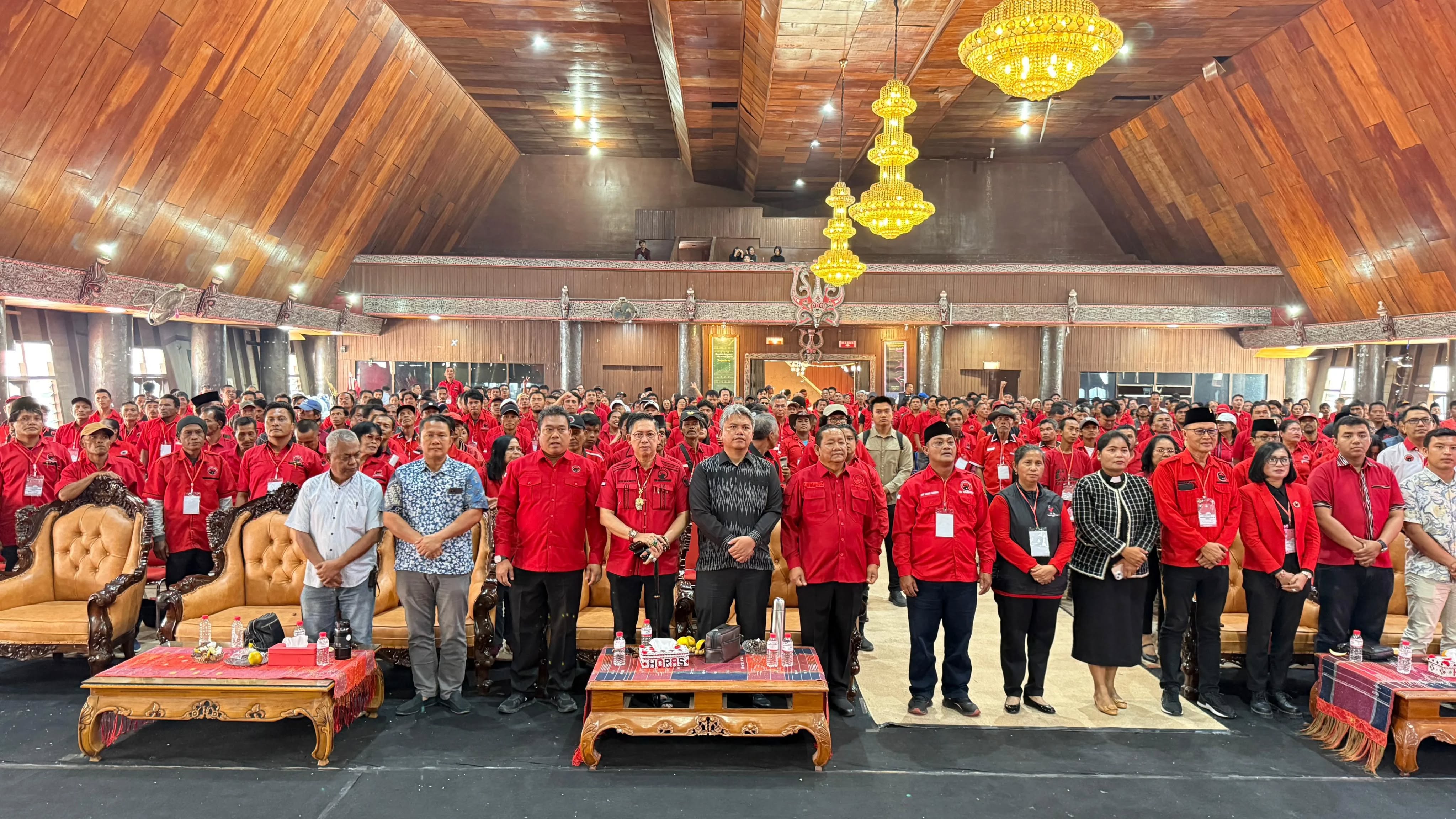 Wabup Taput Ajak Perkuat Sinergi dalam Musancab PDI Perjuangan